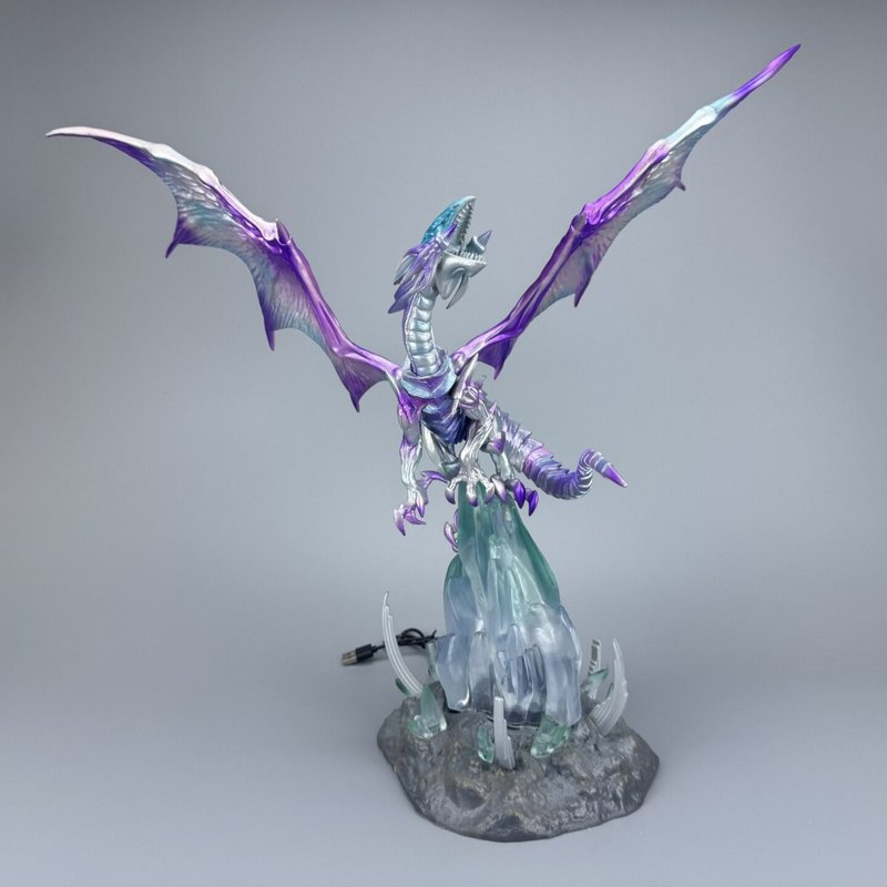 Model Figure Base - Figurine d'action Yu-Gi-Oh! Dragon Blanc aux
